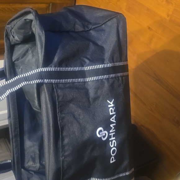 Black Tote Helper - Picture 6 of 6